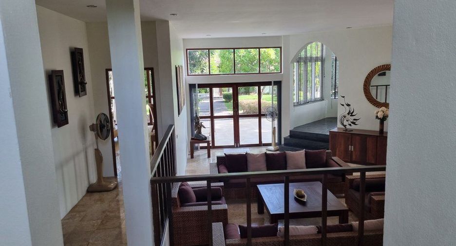 For sale and for rent 6 bedrooms villa in Hua Hin, Prachuap Khiri Khan