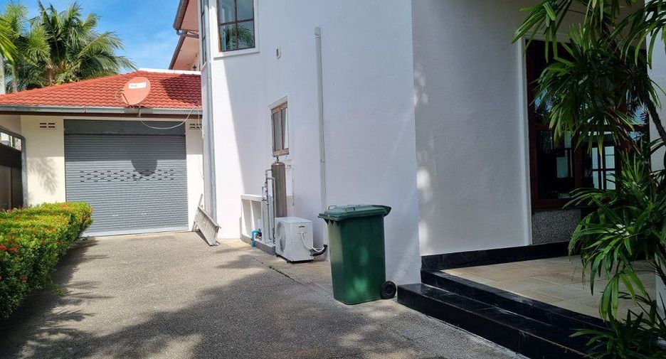 For sale and for rent 6 bedrooms villa in Hua Hin, Prachuap Khiri Khan