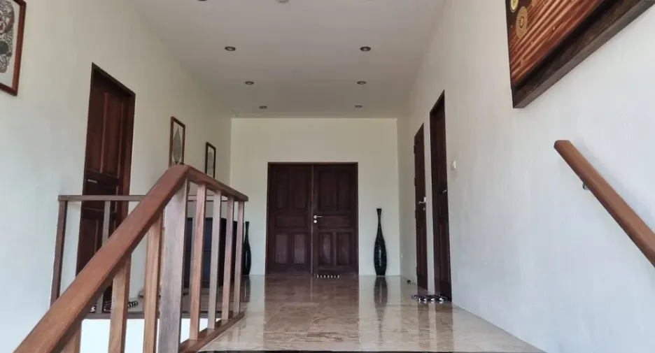 For sale and for rent 6 bedrooms villa in Hua Hin, Prachuap Khiri Khan