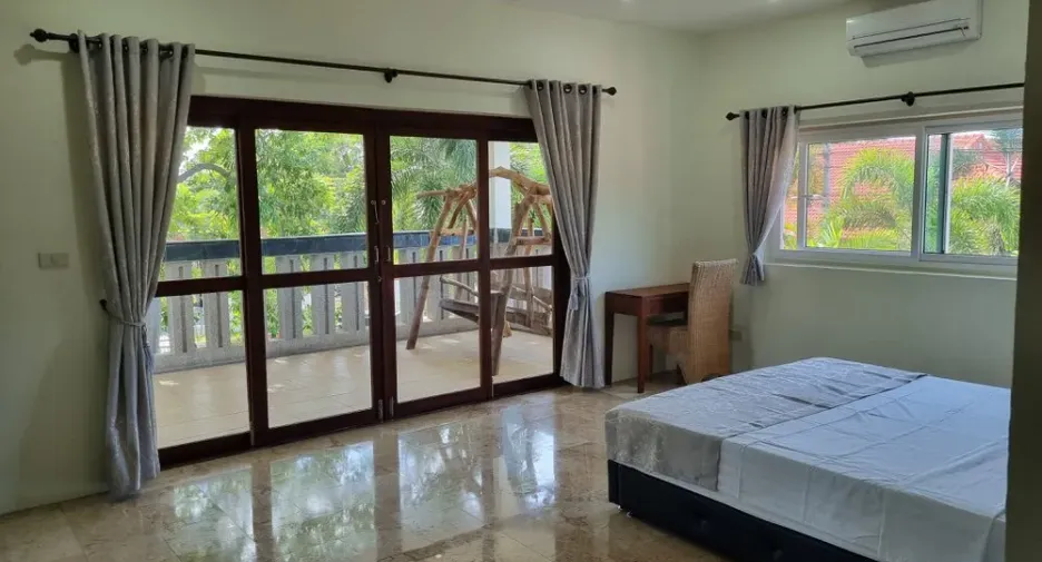 For sale and for rent 6 bedrooms villa in Hua Hin, Prachuap Khiri Khan