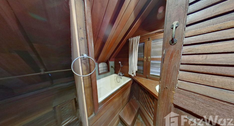 For sale 3 bedrooms house in Saraphi, Chiang Mai