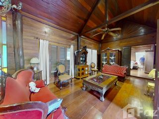 For sale 3 bedrooms house in Saraphi, Chiang Mai