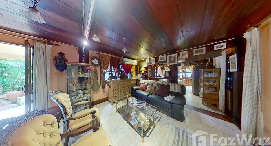 For sale 3 bedrooms house in Saraphi, Chiang Mai