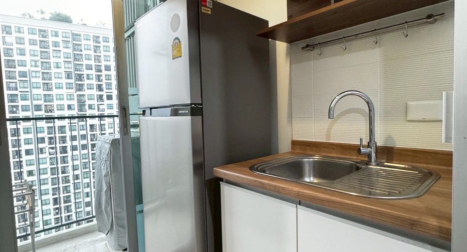 For sale 1 bed condo in Watthana, Bangkok