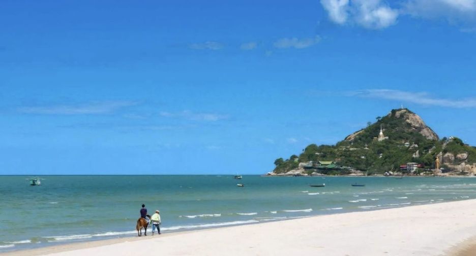 For rent 2 bedrooms condo in Hua Hin, Prachuap Khiri Khan
