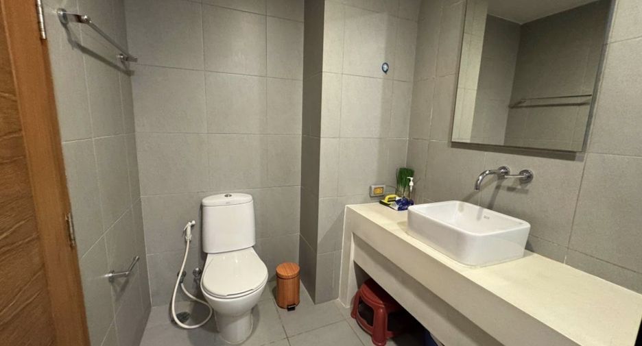 For rent 2 bedrooms condo in Hua Hin, Prachuap Khiri Khan