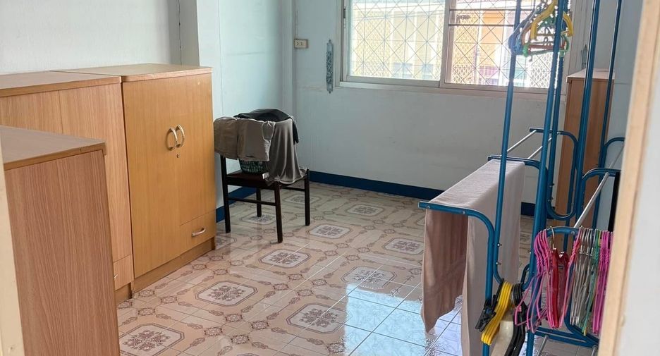 For sale 7 bedrooms retail Space in Mueang Chiang Mai, Chiang Mai
