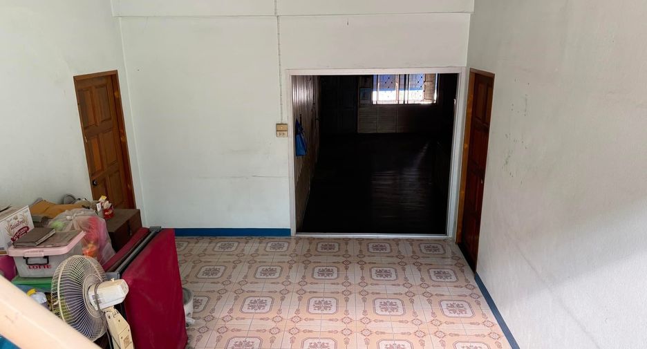 For sale 7 bedrooms retail Space in Mueang Chiang Mai, Chiang Mai