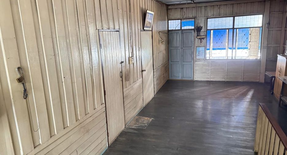 For sale 7 bedrooms retail Space in Mueang Chiang Mai, Chiang Mai