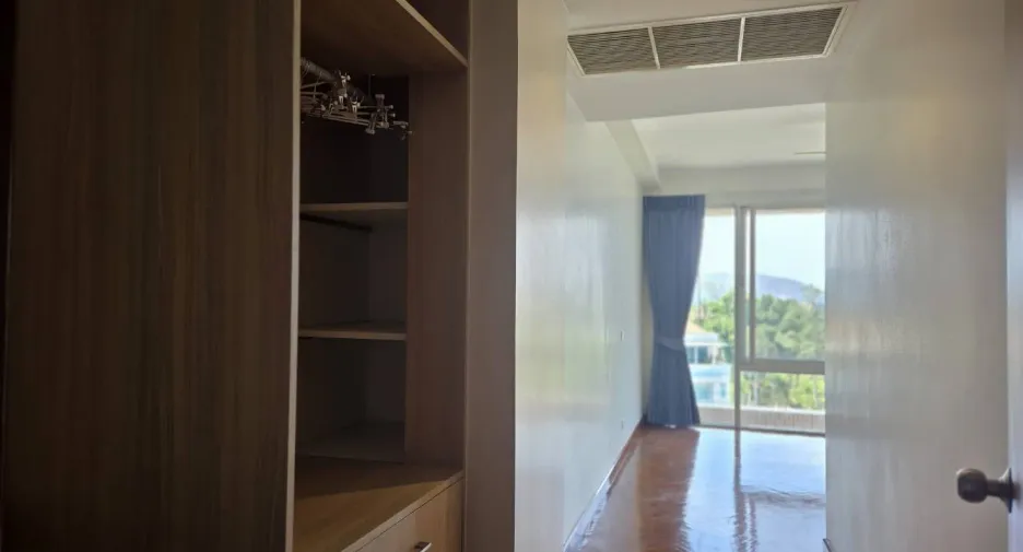 For rent 2 bedrooms condo in Hua Hin, Prachuap Khiri Khan