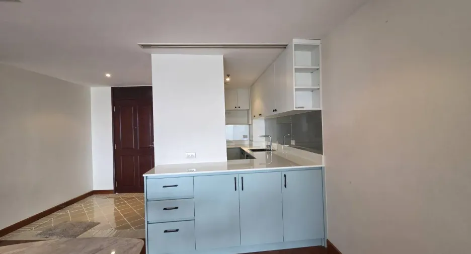 For rent 2 bedrooms condo in Hua Hin, Prachuap Khiri Khan
