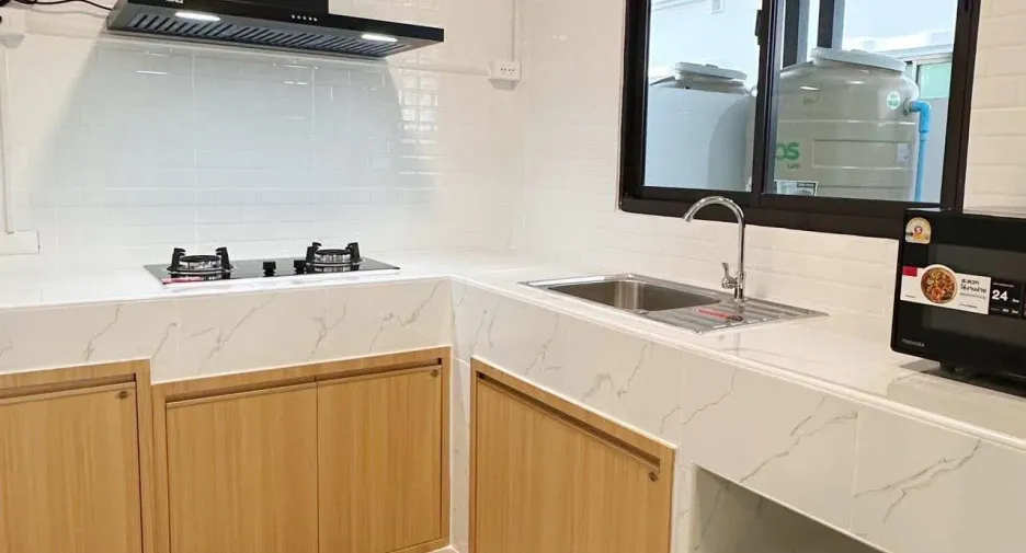 For rent 3 bedrooms townhouse in Mueang Chiang Mai, Chiang Mai