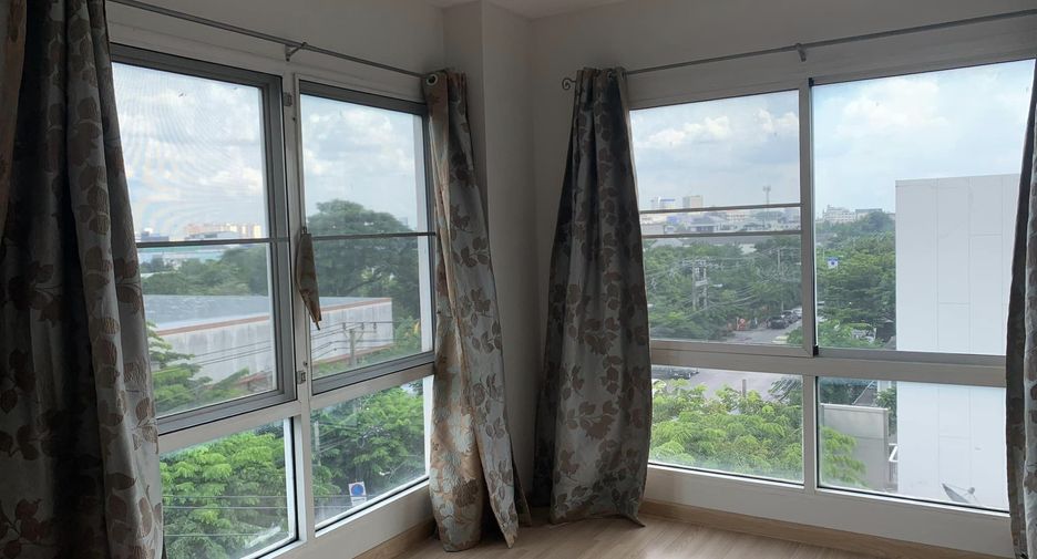For sale 2 bedrooms condo in Lat Phrao, Bangkok