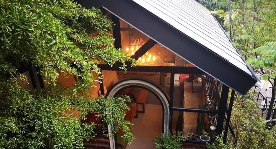 À vendre 7 chambres hôtel à Mueang Chiang Mai, Chiang Mai
