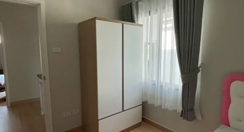 Casa en alquiler de 3 habitaciones en Saraphi, Chiang Mai