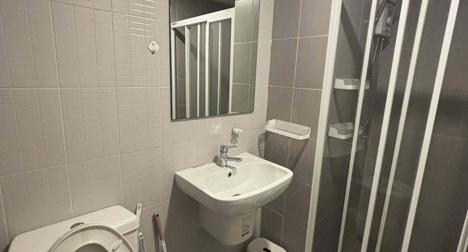 For rent 1 bed condo in Mueang Samut Prakan, Samut Prakan