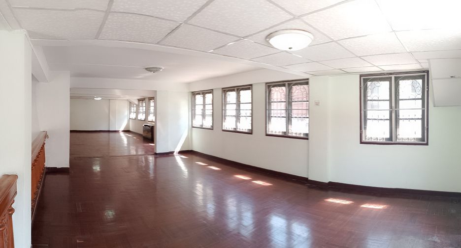 For sale 3 bedrooms townhouse in Mueang Chiang Mai, Chiang Mai