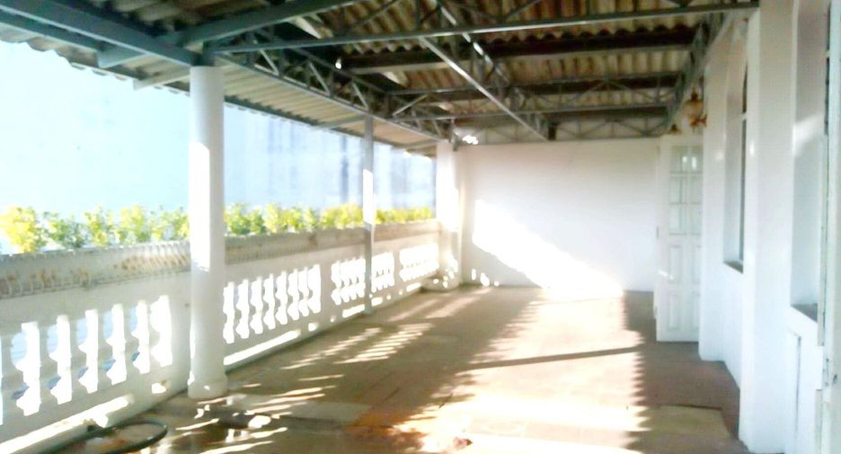 For sale 3 bedrooms townhouse in Mueang Chiang Mai, Chiang Mai