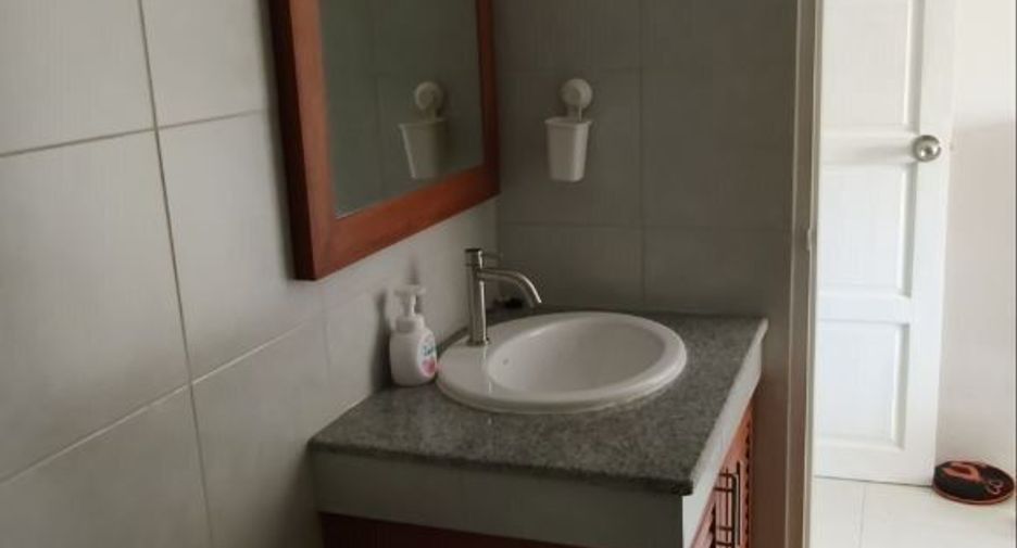 For sale studio condo in Bang Lamung, Chonburi