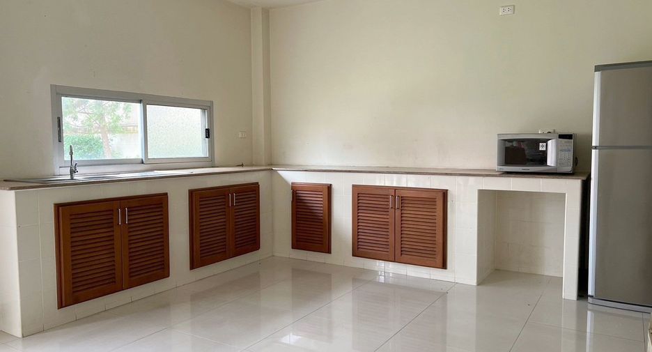 For sale 3 bedrooms house in Hang Dong, Chiang Mai