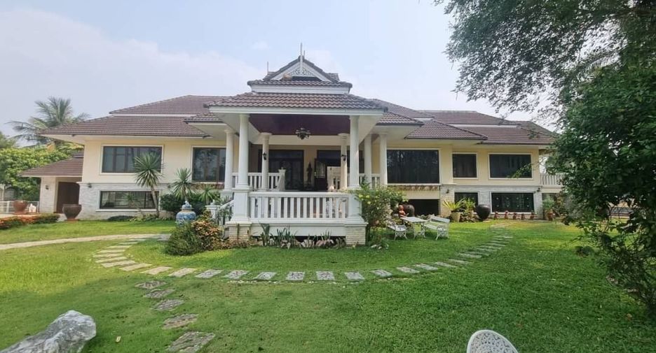 For sale 6 bedrooms villa in Mae Rim, Chiang Mai