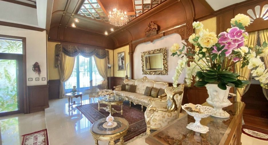 For sale 6 bedrooms villa in Mae Rim, Chiang Mai