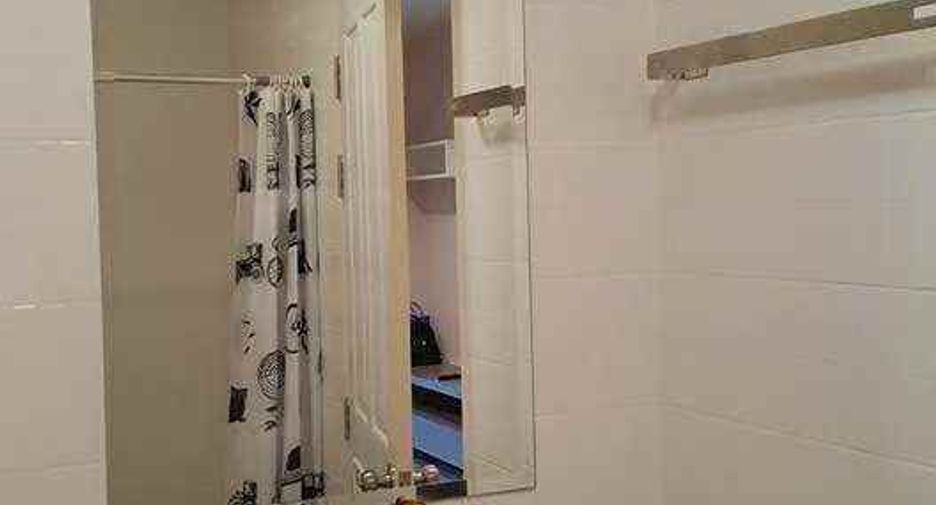 For sale studio condo in Phasi Charoen, Bangkok