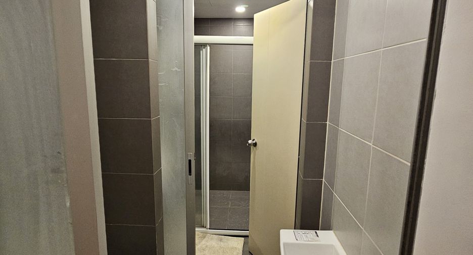 For sale and for rent 2 bedrooms condo in Chatuchak, Bangkok