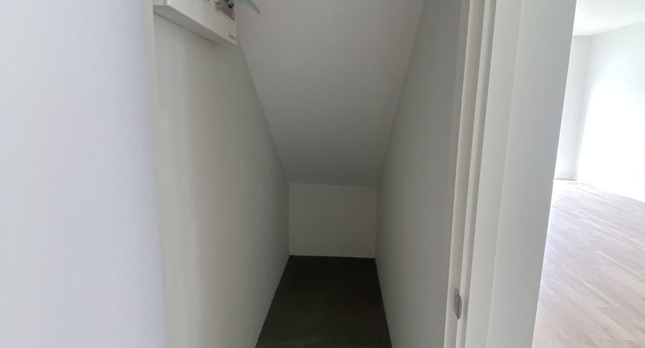 À vendre 1 chambre maison de ville à Hang Dong, Chiang Mai