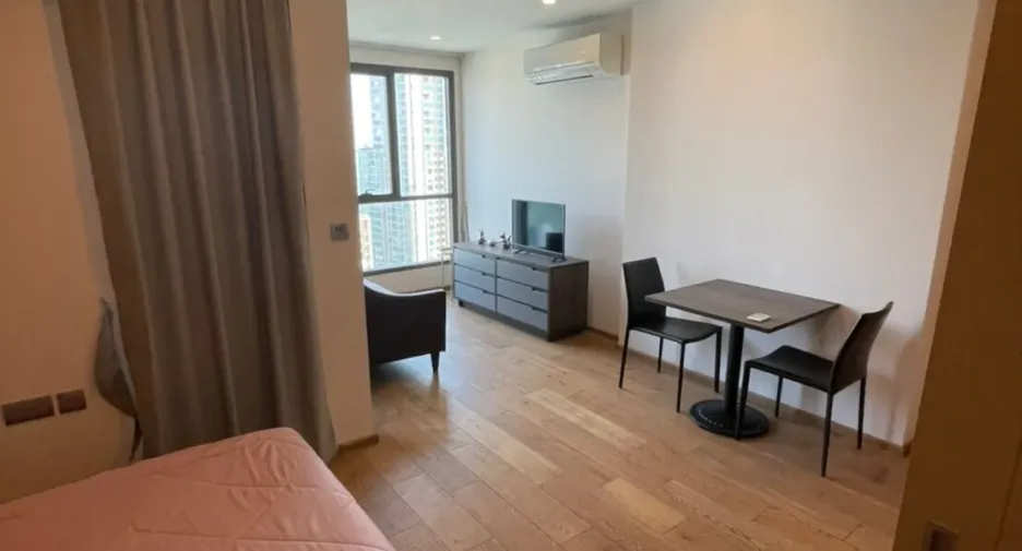 For sale and for rent 1 bed condo in Pathum Wan, Bangkok