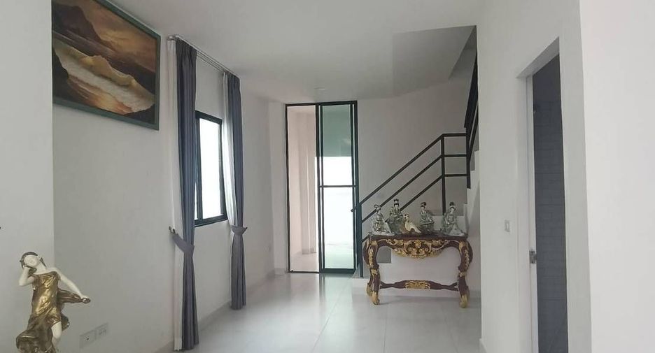 Haus zur Miete mit 2 Zimmer in Bang Lamung, Chonburi