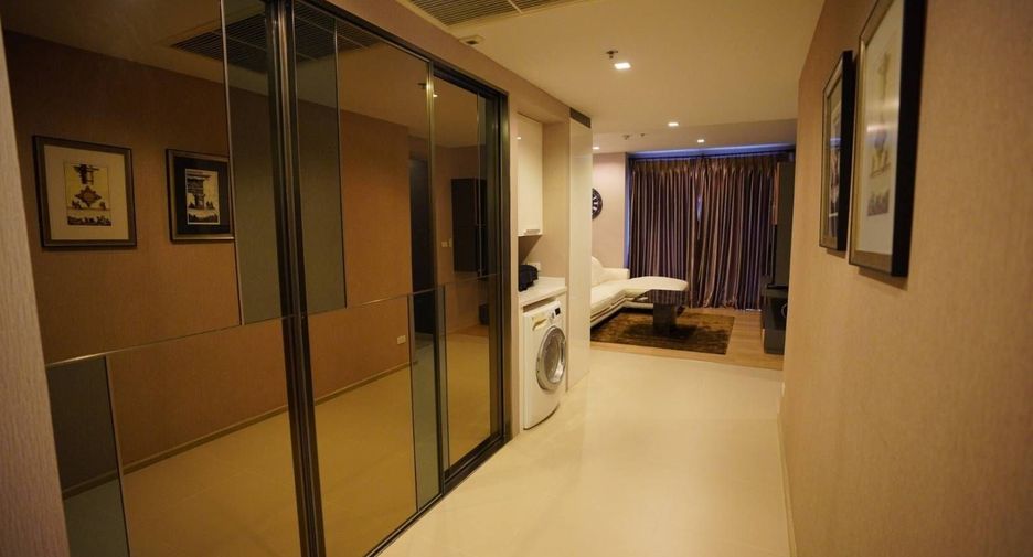 À vendre et à louer 2 chambres condo à Watthana, Bangkok