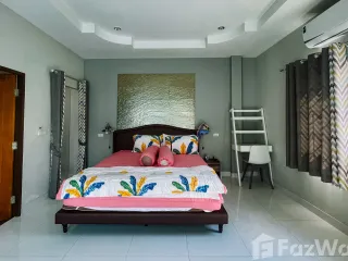 À vendre et à louer 4 chambres maison à Hua Hin, Prachuap Khiri Khan