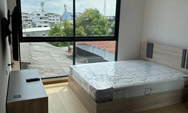 出租 1 卧室 公寓 在 Phasi Charoen, 曼谷