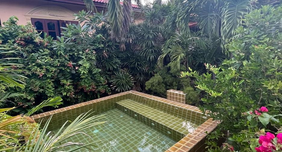 For sale 6 bedrooms hotel in Ko Samui, Surat Thani