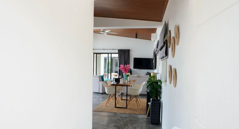 For rent 3 bedrooms villa in Ko Samui, Surat Thani