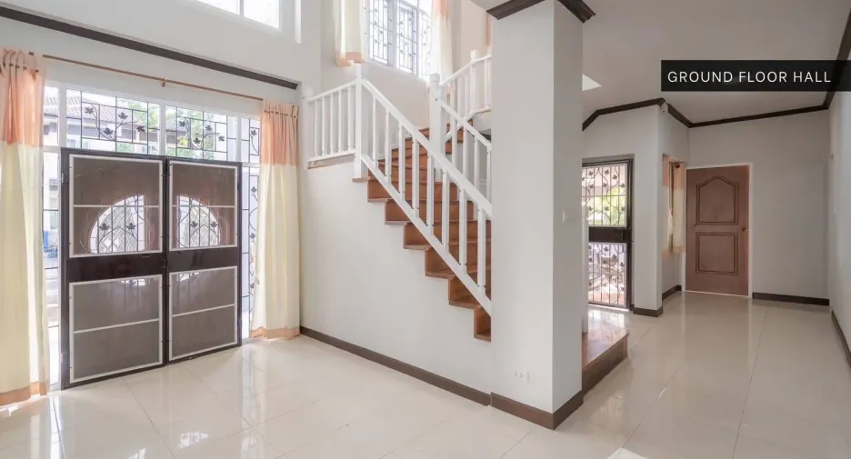À vendre 4 chambres villa à San Sai, Chiang Mai