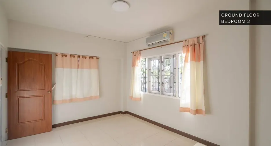 À vendre 4 chambres villa à San Sai, Chiang Mai