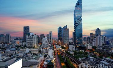 For sale 3 bedrooms condo in Sathon, Bangkok