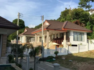 Продажа 3 спальни вилла в Самуи, Сураттани