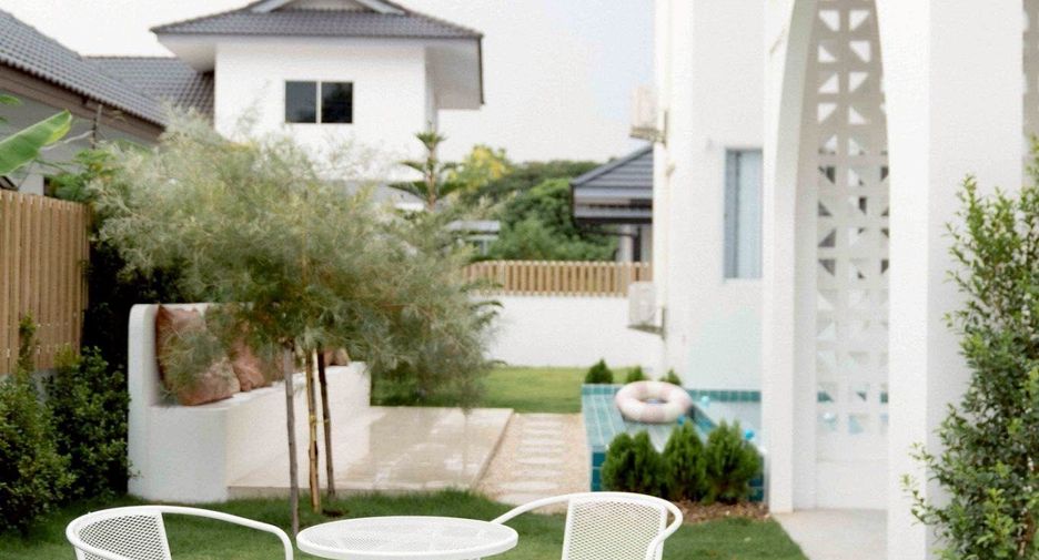 Villa en venta y en alquiler de 4 habitaciones en Saraphi, Chiang Mai