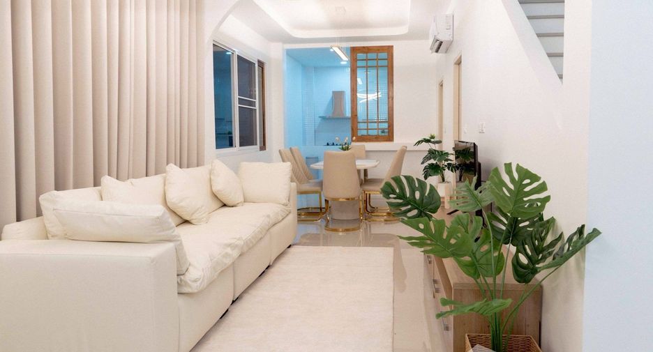 Villa en venta y en alquiler de 4 habitaciones en Saraphi, Chiang Mai