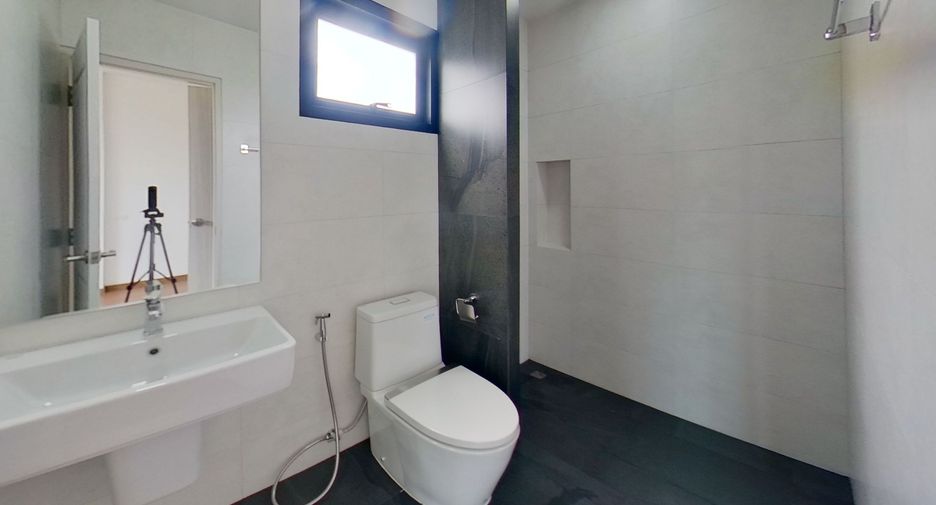 For sale 3 bedrooms house in Hang Dong, Chiang Mai