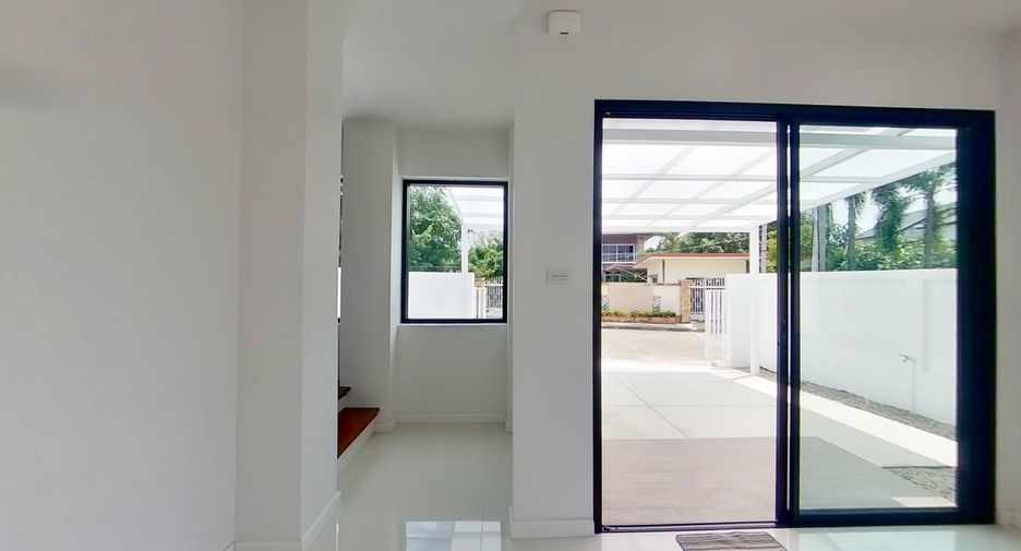For sale 3 bedrooms house in Hang Dong, Chiang Mai