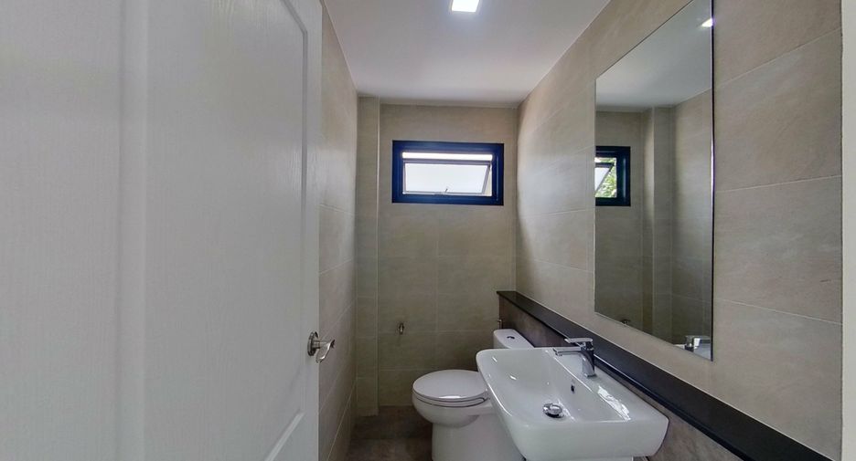 For sale 3 bedrooms house in Hang Dong, Chiang Mai