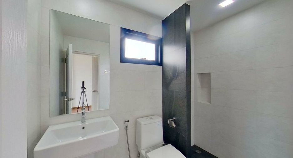 For sale 3 bedrooms house in Hang Dong, Chiang Mai