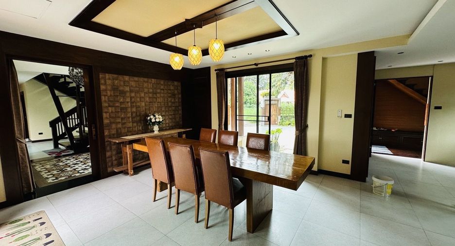 For sale and for rent 5 bedrooms villa in Mueang Chiang Mai, Chiang Mai