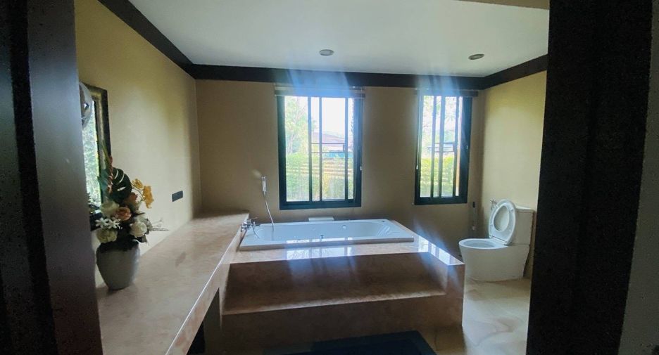 For sale and for rent 5 bedrooms villa in Mueang Chiang Mai, Chiang Mai