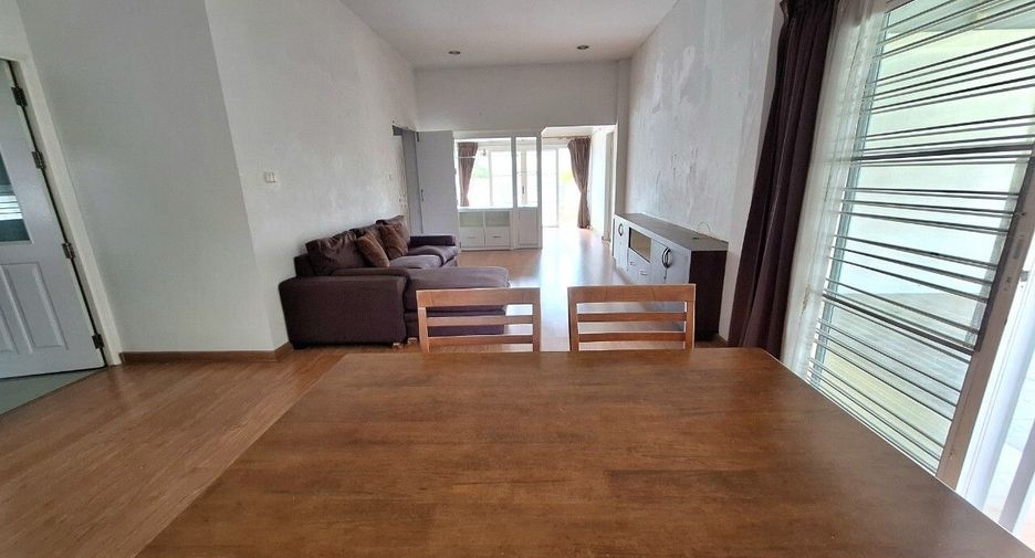 For rent 3 bedrooms house in Hua Hin, Prachuap Khiri Khan