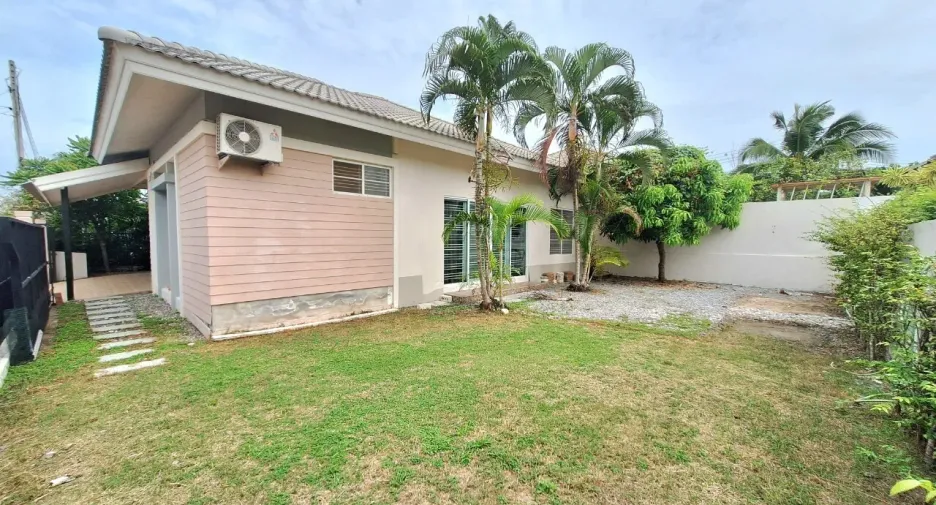 For rent 3 bedrooms house in Hua Hin, Prachuap Khiri Khan